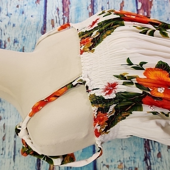 Hawaiian Dress one size - Picture 2 of 5